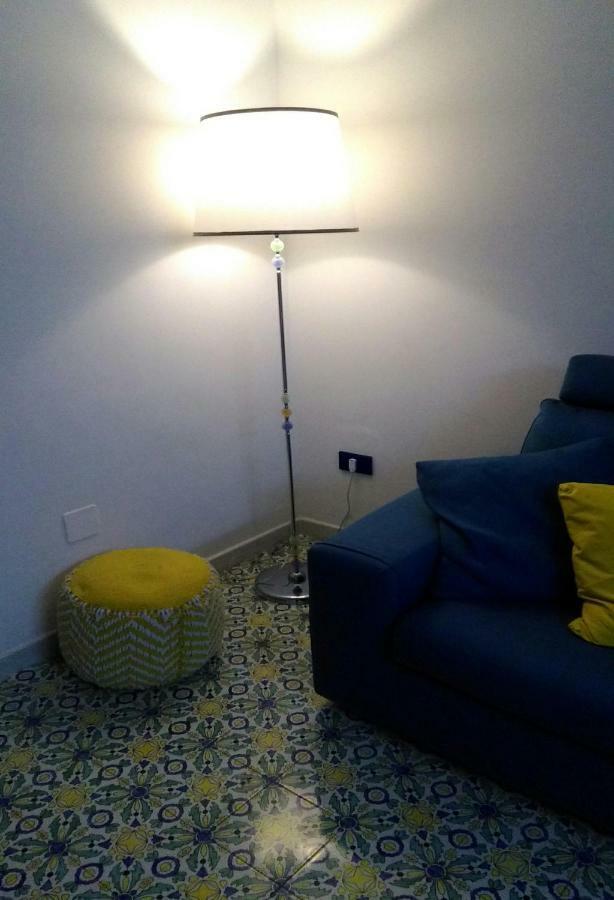 Il Sorriso Bed and Breakfast Salerno Exteriör bild